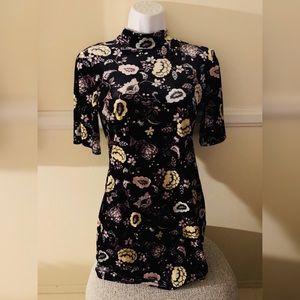 Open back floral high neck dress small